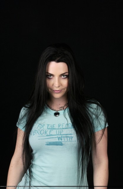 Amy Lee Fotoğrafları 750