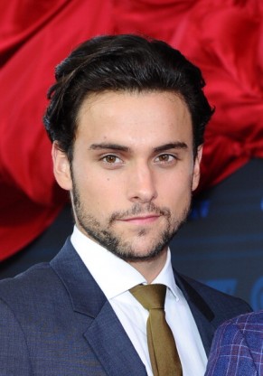 Jack Falahee Fotoğrafları 3