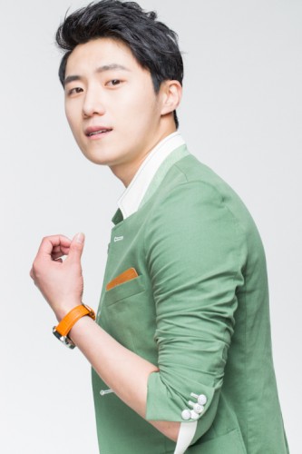 Kim Tae-Yoon Fotoğrafı
