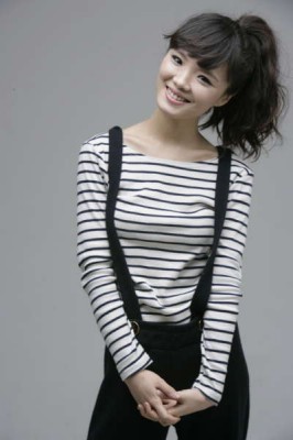 Han Song-Hee Fotoğrafı