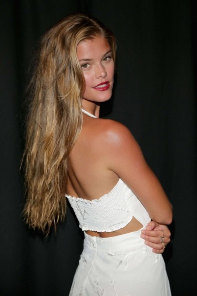Nina Agdal Fotoğrafı