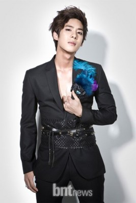 Song Won-Geun Fotoğrafı