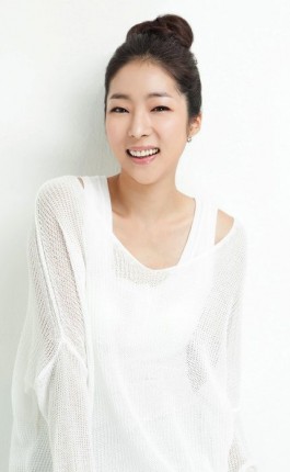 Shin Yoo-Joo Fotoğrafı