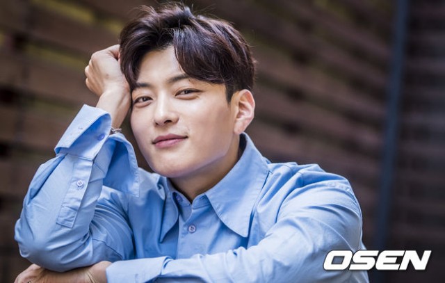 Jang Seung-Jo Fotoğrafı