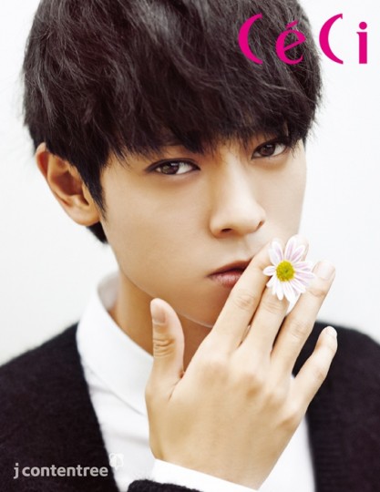 Jung Joon-Young Fotoğrafı