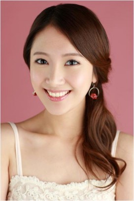 Jung Ye-Ji Fotoğrafı