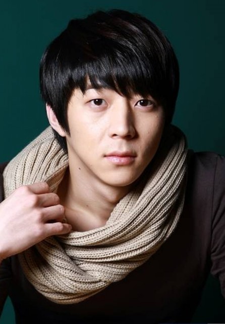 Park Yoo-Hwan Fotoğrafı