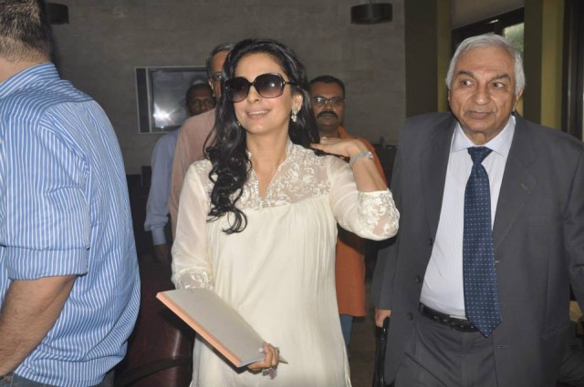 Juhi Chawla Fotoğrafı