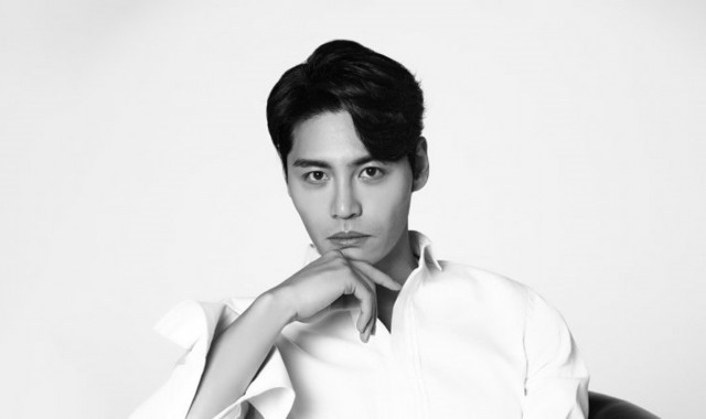 Lee Kwan-Hoon Fotoğrafı