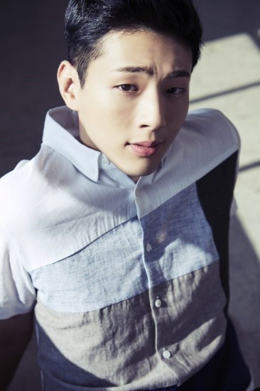 Ji Soo Fotoğrafı