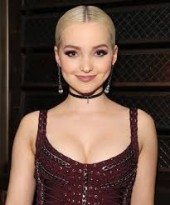 Dove Cameron Fotoğrafları 111