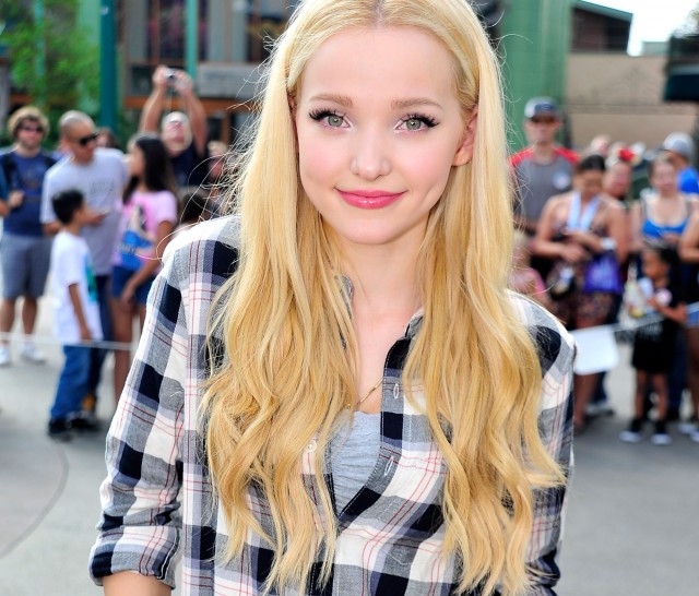 Dove Cameron Fotoğrafları 61