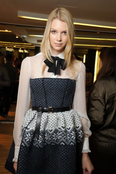 Emma Ishta Fotoğrafı