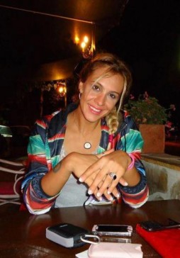 Duygu Bal Fotoğrafı