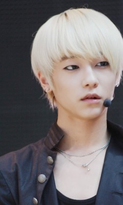 Lee Byung-hun (v) Fotoğrafı