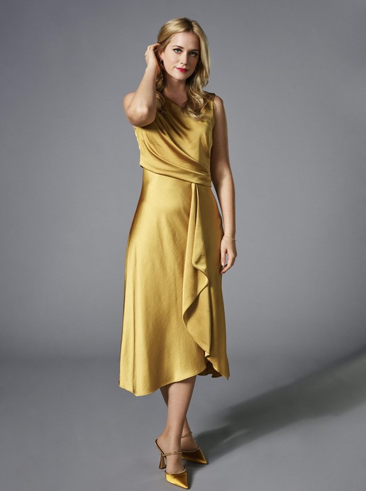 Elizabeth Lail Fotoğrafı