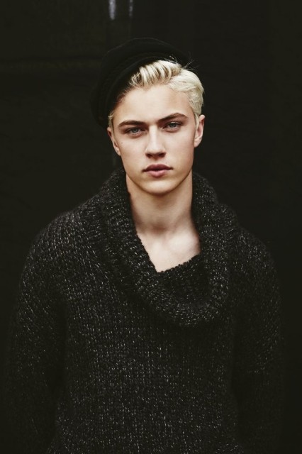 Lucky Blue Smith Fotoğrafı