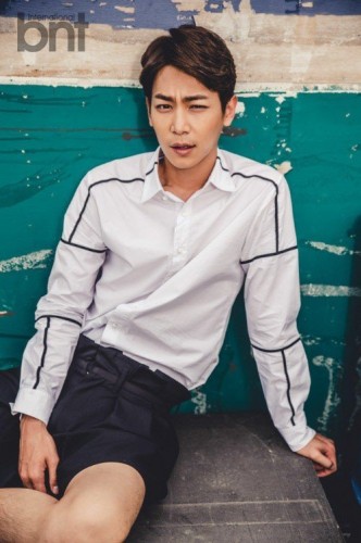 Lee Cheol-woo (i) Fotoğrafı