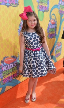 Addison Riecke Fotoğrafı