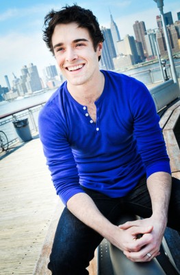 Corey  Cott Fotoğrafları 6