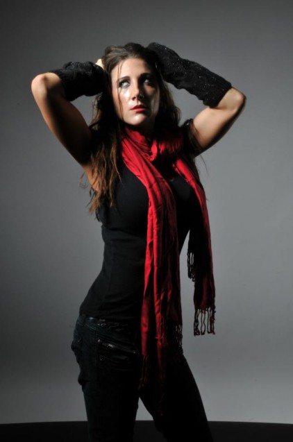 Amber L  DeVos Fotoğrafı