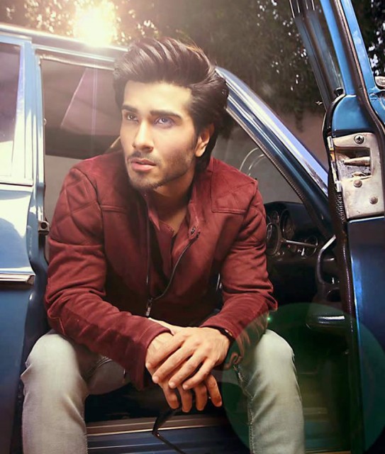 Feroze Khan Fotoğrafları 9