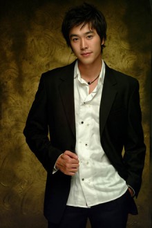 Choi Woo-suk Fotoğrafları 1