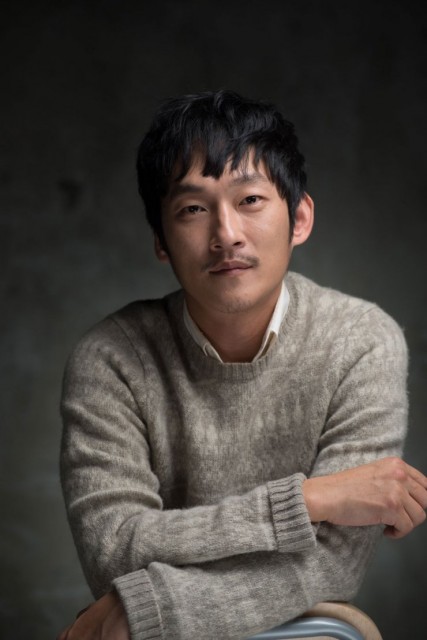 Lee Seung-joon (i) Fotoğrafı