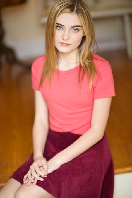 Meg Donnelly Fotoğrafları 5