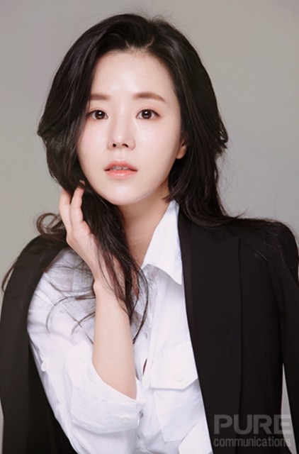 Yoon Seul Fotoğrafı