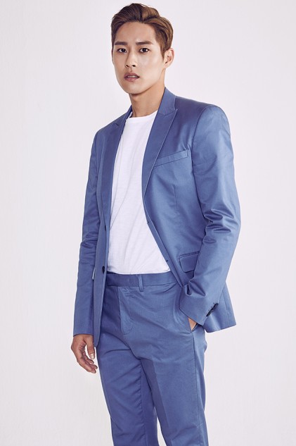 Yoon Jeong-hyuk Fotoğrafı