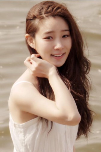 Lee Ga-Kyung Fotoğrafı