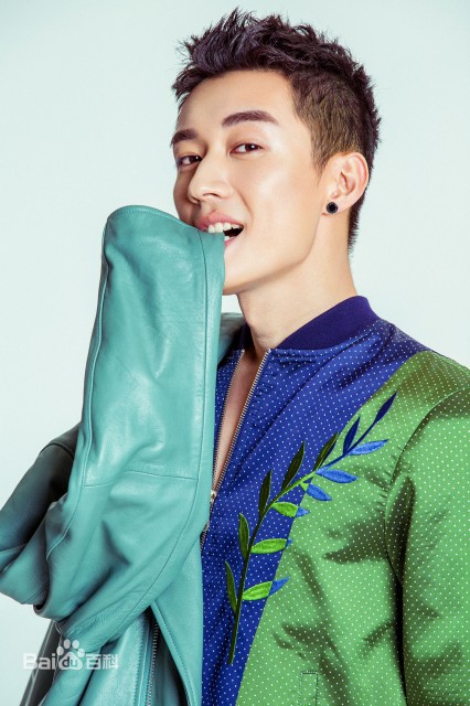 Liu Xueyi Fotoğrafı