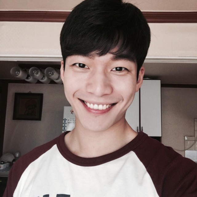 Wi Ha-Joon Fotoğrafı