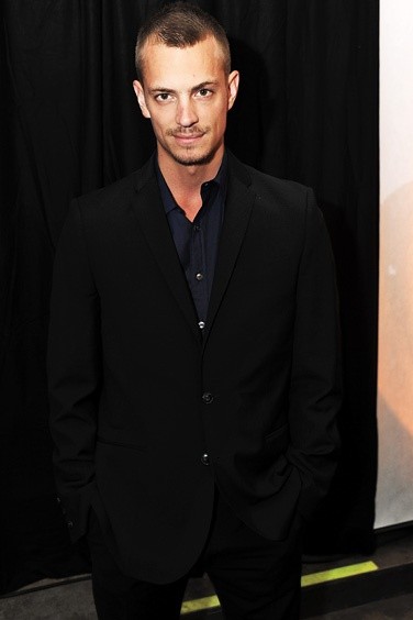 Joel Kinnaman Fotoğrafları 55