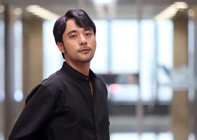 Yoon Joo-Man Fotoğrafı