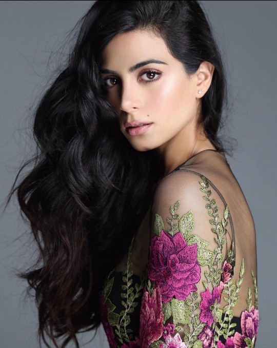 Emeraude Toubia Fotoğrafı