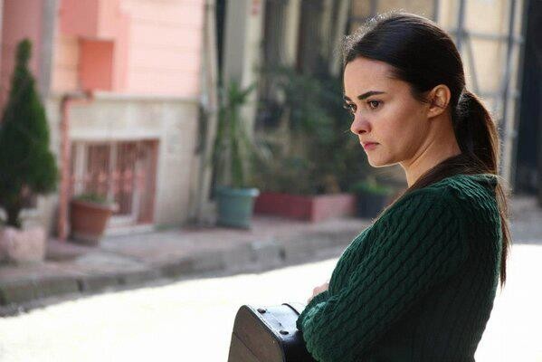 Hande Soral Fotoğrafı