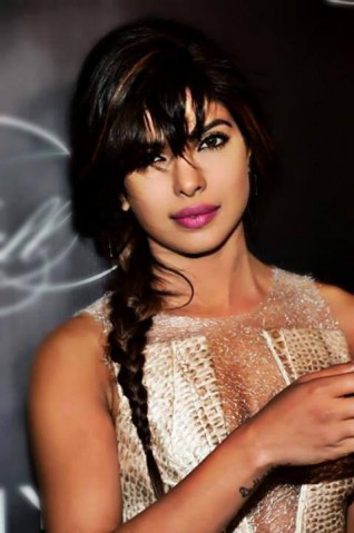 Priyanka Chopra Fotoğrafları 350