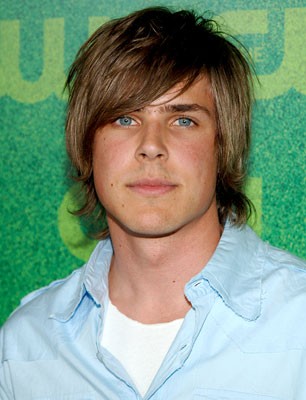 Chris Lowell Fotoğrafları 1