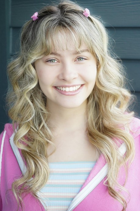 Emily Giannozio Fotoğrafı