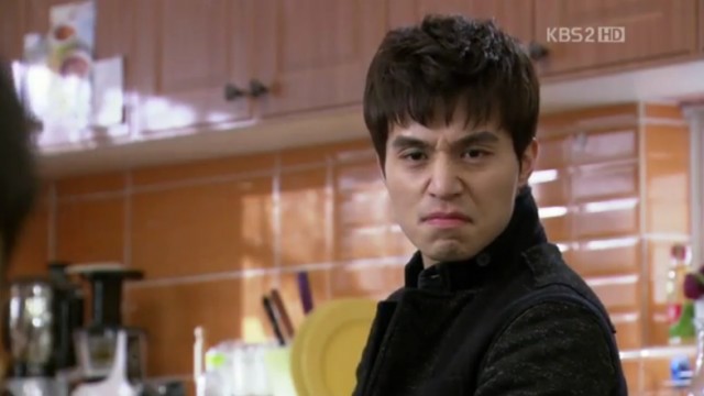 Lee Dong-Wook Fotoğrafı