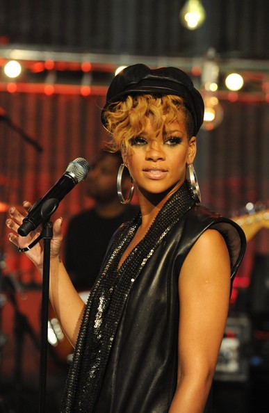 Rihanna Fotoğrafları 109