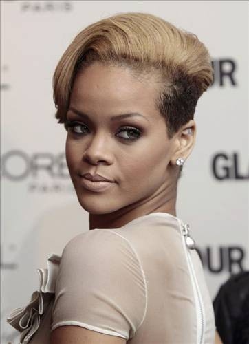 Rihanna Fotoğrafları 445