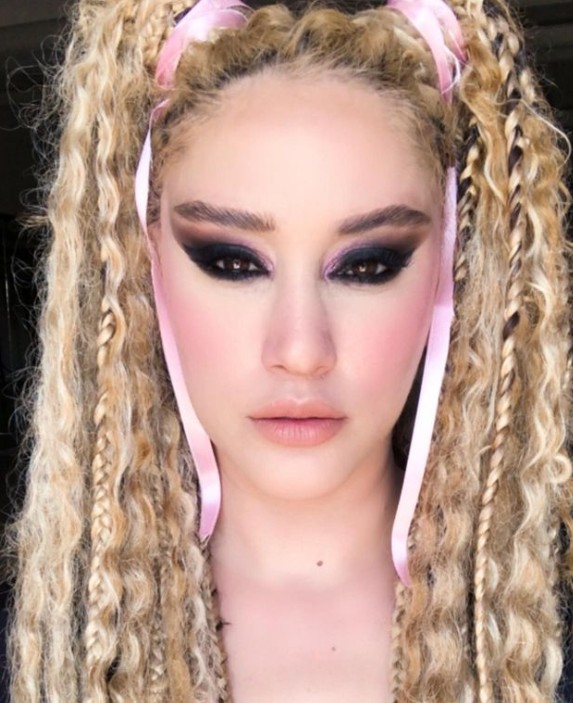 Zeynep Koçak fotoğrafı