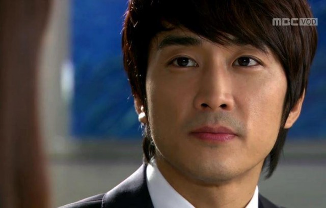 Song Seung-Heon Fotoğrafı