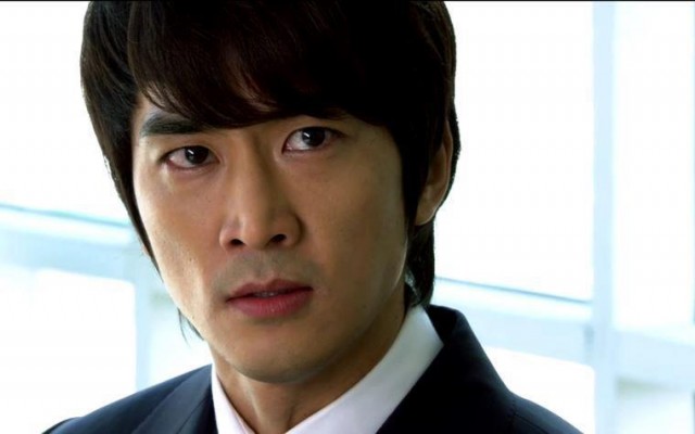 Song Seung-Heon Fotoğrafı