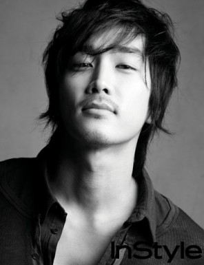 Song Seung-Heon Fotoğrafı
