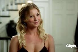 Emily VanCamp Fotoğrafları 26