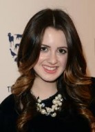 Laura Marano Fotoğrafı